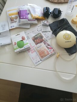 Odsávačka mléka Medela+ lahvička calma Medela - 3