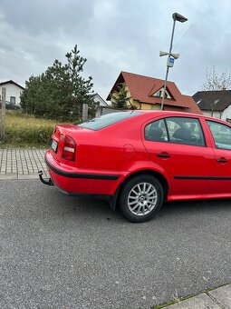 Škoda Octavia 1.6 GLX 74Kw - 3