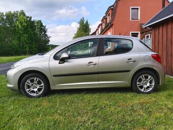 Peugeot 207 - 3