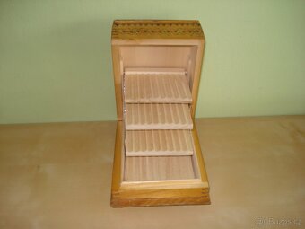 Krabička na cigarety. - 3