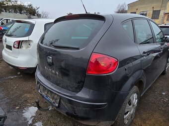 bouraný Seat Altea 1.9 BLS - 3