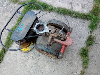 Dvoububnová sekačka Vari BDR700 - 3