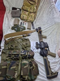 Specna Arms M4 plus airsoftové vybavení - 3
