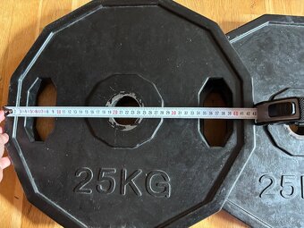 Kotouče 25kg pro olympijskou tyč - 3