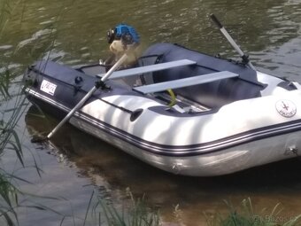 PRODÁM ČLUN S MOTOREM - 3