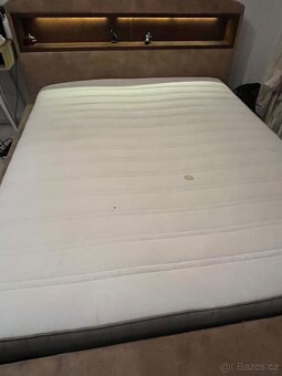 Postel z úložnem prostorem - 3