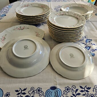 NOVÁ NEPOUŽITÁ SADA 24 BERNADOTTE BEZ VAD - 3