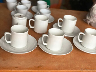 Kávové šálky s podšálky - malé - 3