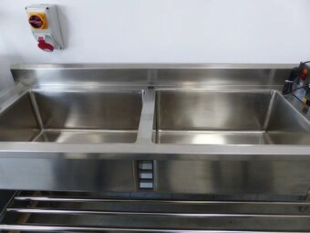 Nerezový dvojdřez 120 cm - 3