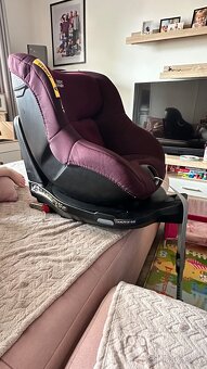 Britax Römer Autosedačka Dualfix M i-Size (9-18kg) - 3