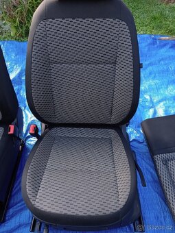 Sedadla s airbagy ŠKODA FABIA II Facelift - 3