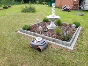 Robotická sekačka Segway Navimow H3000E - 3