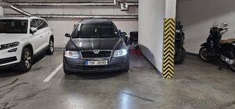 Škoda Octavia 2 2.0TDI BMM Elegance - 3
