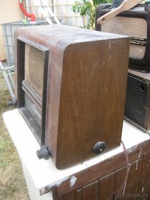 rádio MINERVA 405W - 1939 1300kč - 3
