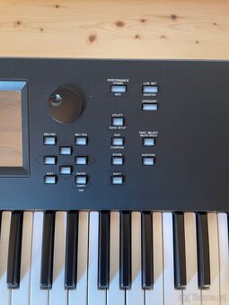Elektronické klávesy Yamaha MODX7+ - 3