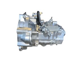 Převodovka 6Q manuál KVT 1.8FSI 118KW BZB VW Passat CC 2010 - 3
