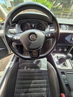 Volkswagen Passat B8 r-line r.v 2018 - 3