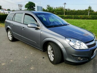 Opel Astra H - 3