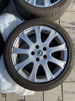 Originální ALU Škoda 5x112 R17 - Zánovní pneu Pirelli - 3