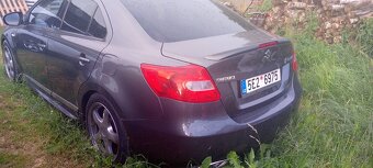 Díly Suzuki kizashi - 3