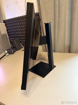 Monitor Omen | 27 Palců, 165Hz | 2560x1440 - 3