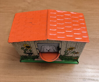 Starožitná plechová pokladnička na mince - 3