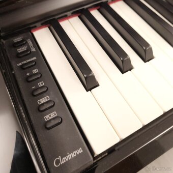 Elektrické piano Yamaha Clavinova CLP-625 - 3