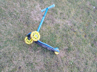 Dětská koloběžka - 3