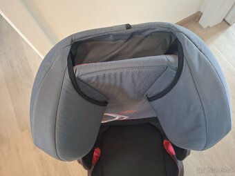 Autosedačka Solution 15-36 kg - 3