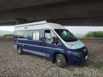 Obytný Peugeot Boxer L3H2, klima, tažné, 3 místa - 3