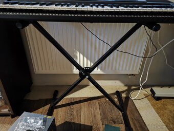 Keyboard Yamaha PSR 330 - 3