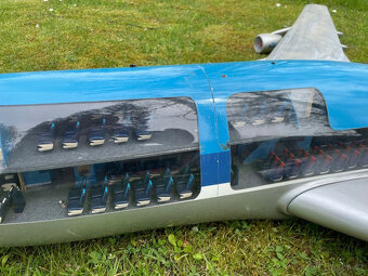 Cestovní kancelář - model letadla cca. 200 cm dlouhý, BOEING - 3