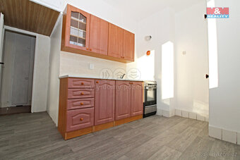 Pronájem bytu 2+1, 46 m², Kamenický Šenov, ul. Trtíkova - 3