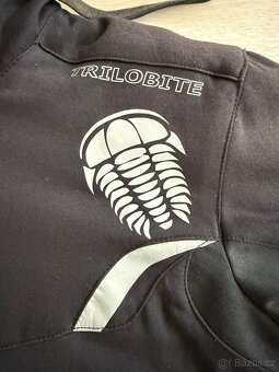 Mikina Trilobite na motorku. - 3