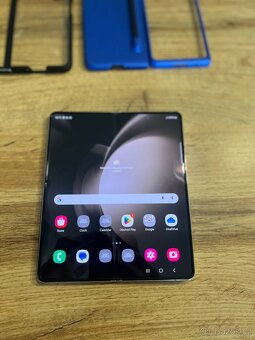 Samsung Galaxy Z Fold 5 256G - 3