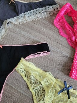 Pěkné kalhotky krajkové vel.S/M - 3