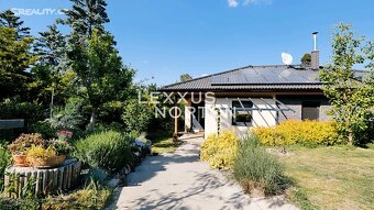 Bungalov 5+kk, Zahrada, bazén, terasa, pergola - Řitka - 3