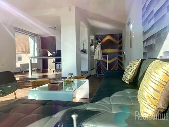 Sdílený pronájem, kancelářské prostory 52m2, terasa 30m2, Ná - 3