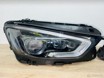Mercedes GT W290 led multibeam světla - 3