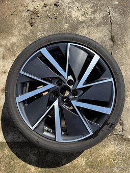 Originál disky Škoda Scala/Kamiq 5x100 r18 Vega Aero - 3