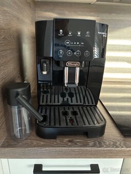 Espresso funkce cappuccino DeLonghi Magnifica Start zánovní - 3