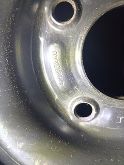 Dojezdové kolo 125/80/15 - 3