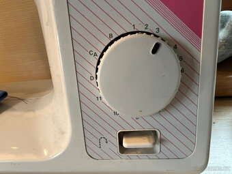 Šicí stroj Privileg - 3