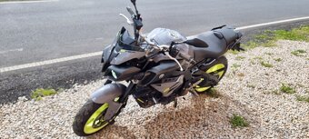 Yamaha MT 10 - 3