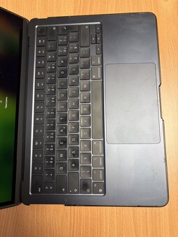 Apple MacBook Air 13" M2 256GB MLY33CZ/A temně inkoustový - 3