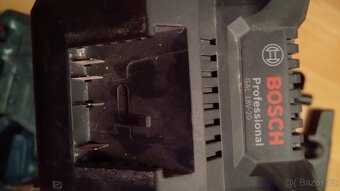 Ruční Aku vysavač Bosch - 3