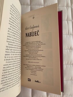 Kniha Nabíječ - Alice Claytonová - 3