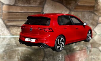 Volkswagen Golf GTI VIII - 3