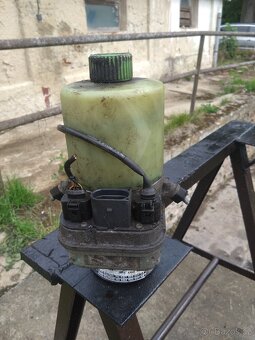 Škoda Fabia 2 servo čerpadlo - 3