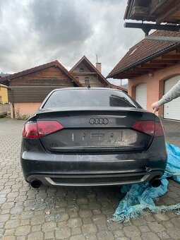 Audi a4 b8 celek - 3